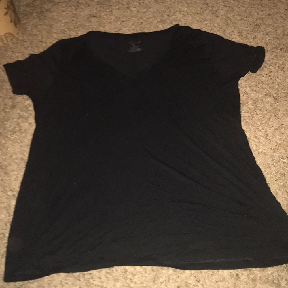 Apt 9 shirt